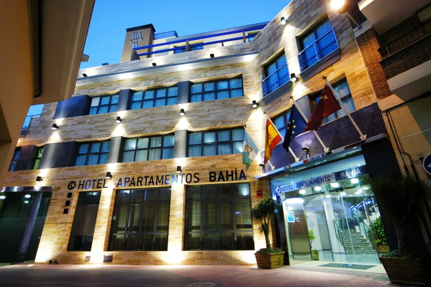 Aparthotel Bahía - Image 1