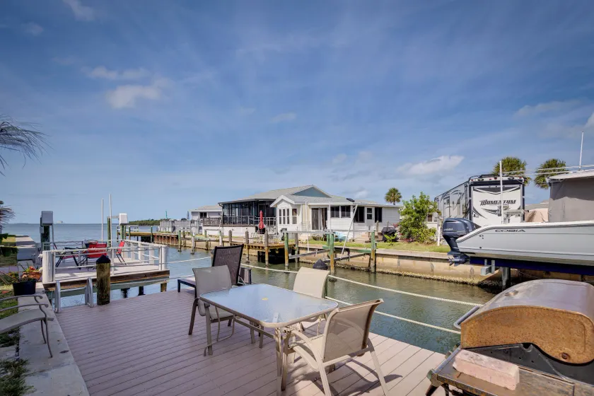 Nettles Island, Jensen Beach Home w/ Patio & Grill - Image 1