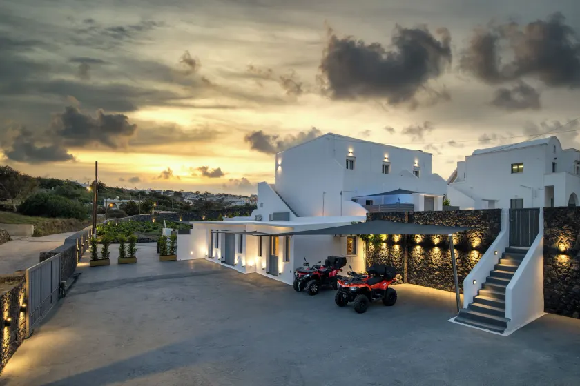 Potamida Suites - Image 1