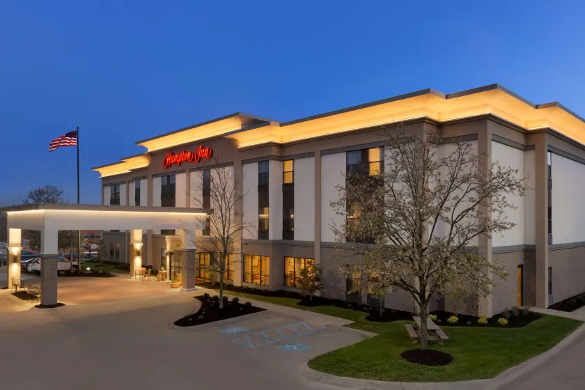 Hampton Inn Zanesville - Image 1