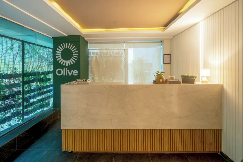 Olive Hotel MG Road Dunsvirk Inn by Embassy Group - Image 1
