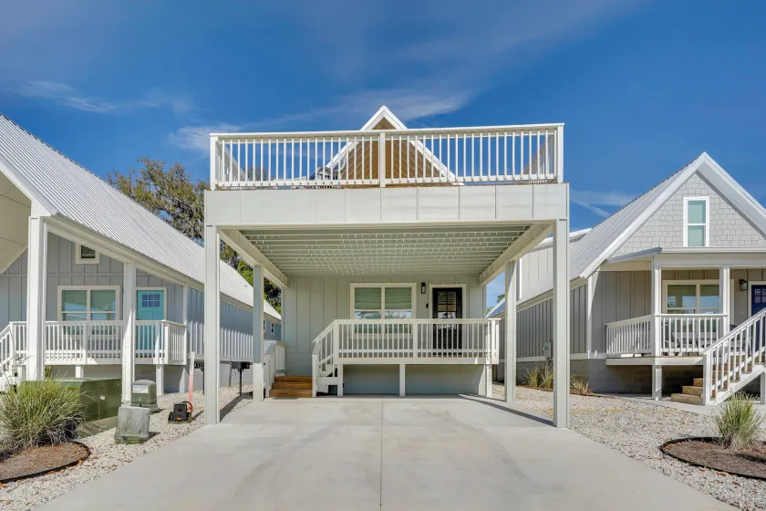 Brand New Home in Steinhatchee With Rooftop Deck! - Image 1