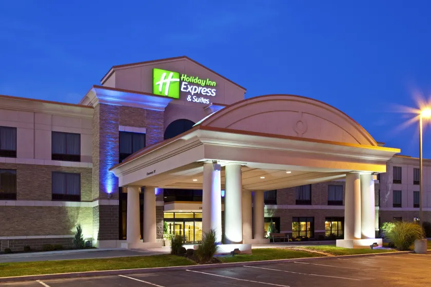 Holiday Inn Express & Suites Seymour by IHG - Image 1