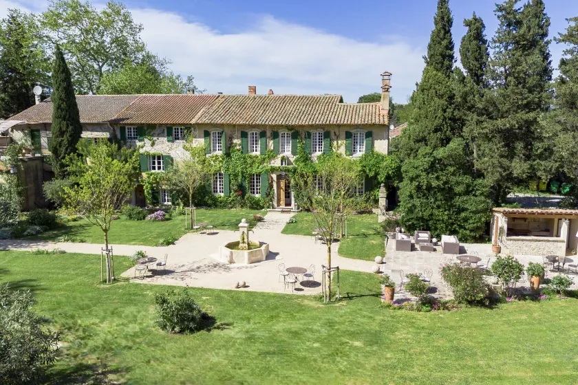 Domaine de Rhodes - 5 Chambres et 7 locations de vacances - Image 1