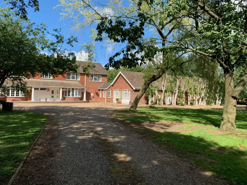 Aldercarr Hall - Image 1
