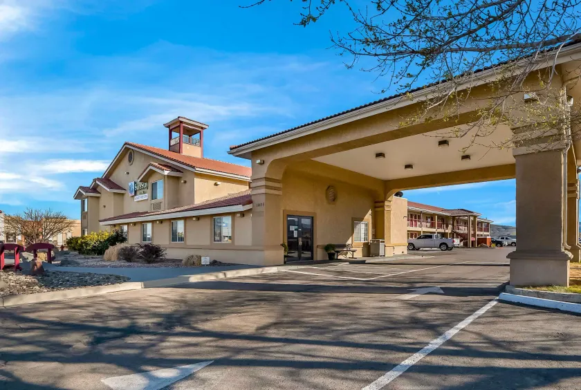 SureStay Hotel by Best Western Fernley - Image 1