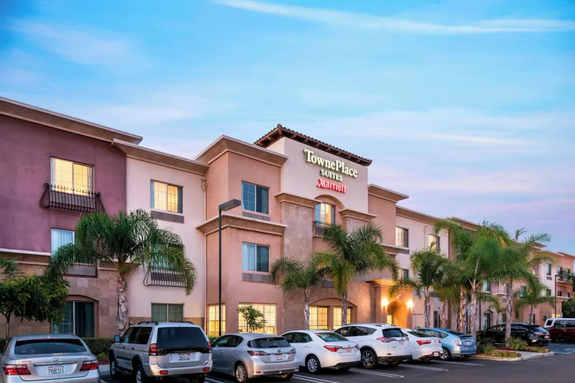 TownePlace Suites by Marriott San Diego Carlsbad / Vista - Image 1