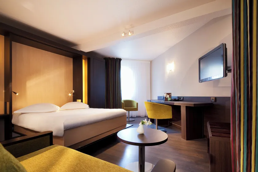 Hôtel Escale Oceania Vannes - Image 1