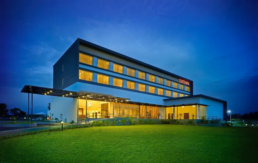 The Gateway Hotel Balaghat Road Gondia - Image 1