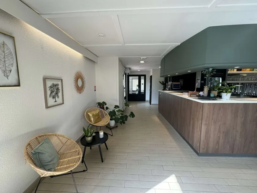 Hôtel Campanile Saint-Avold - Image 1