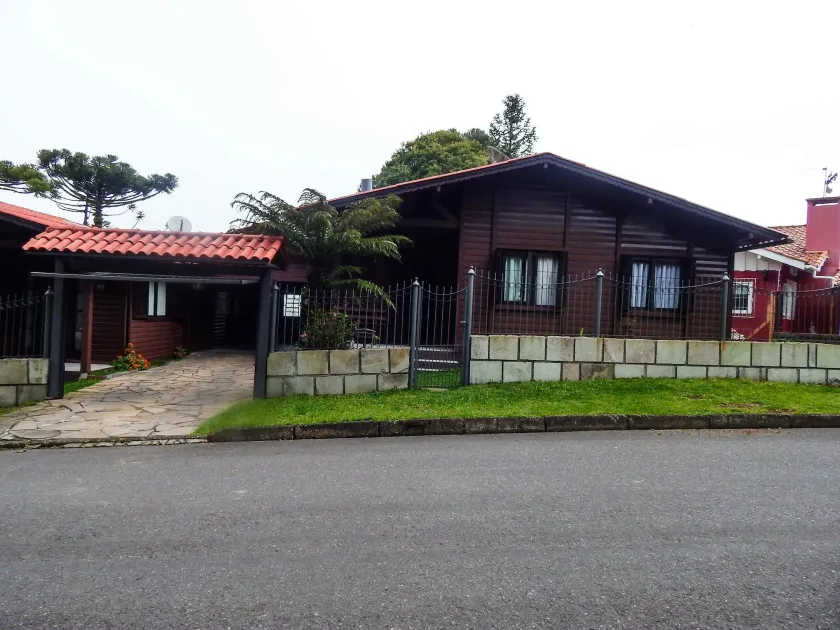 Chale Bosque da Serra - Lindo Chalé - Image 1