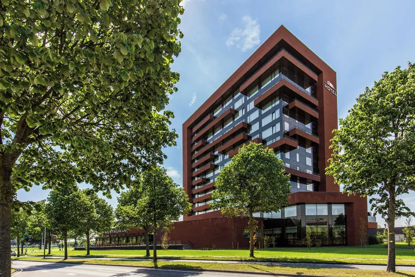 Van der Valk Hotel Enschede - Image 1