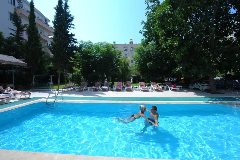 Suite Laguna Otel - Image 1