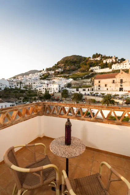 Beneste Frigiliana Hotel - Image 1
