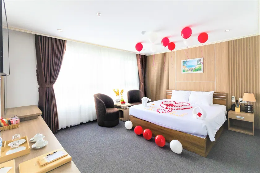 Pearl Beach Hotel Quy Nhon - Image 1