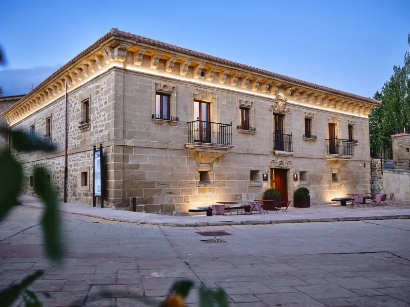 Palacio de Samaniego - Image 1