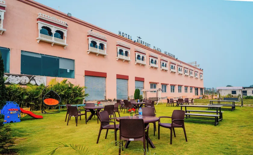 Hotel Airport Plaza Bhilwara - Image 1
