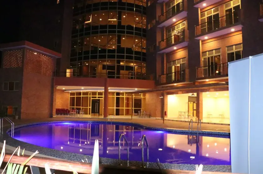Sainte Famille Hotel - Image 1