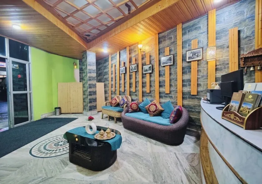 Jo'stel Hotel Valley View - Best View in Pelling - Vestíbulo
