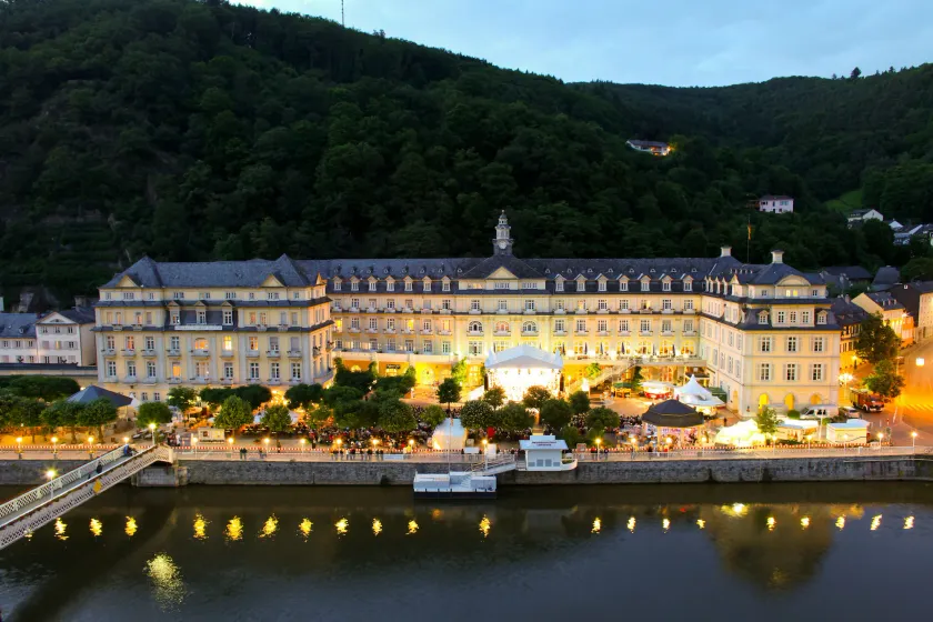 Häcker's Hotel - Image 1