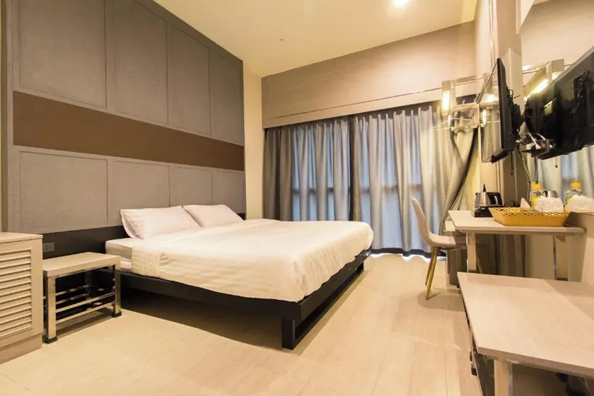 Lazy Sunday hostel - Image 1
