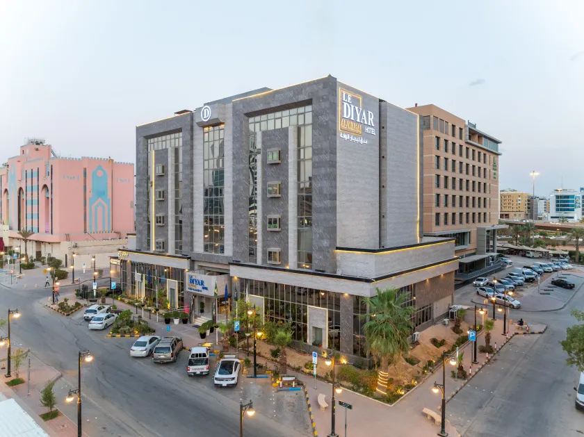 LE DIYAR Al Waha Hotel Riyadh - Image 1