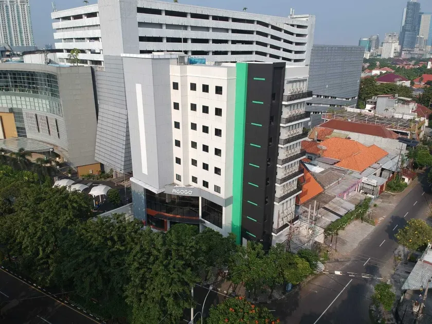 Agogo Downtown Hotel Surabaya - Image 1