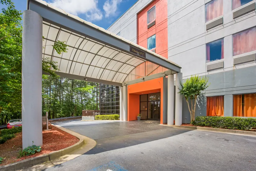 Budgetel Inns & Suites - Atlanta Galleria Stadium - Image 1