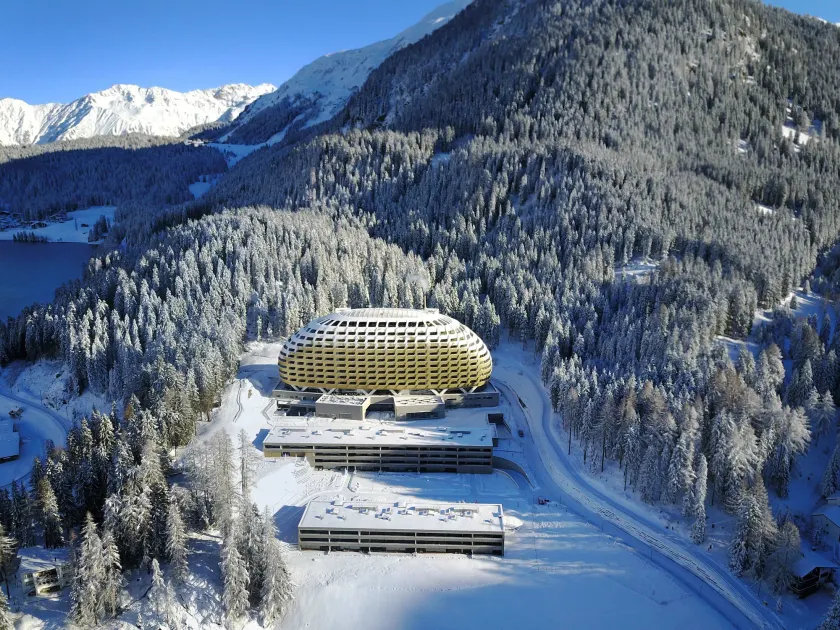 AlpenGold Hotel Davos - Image 1