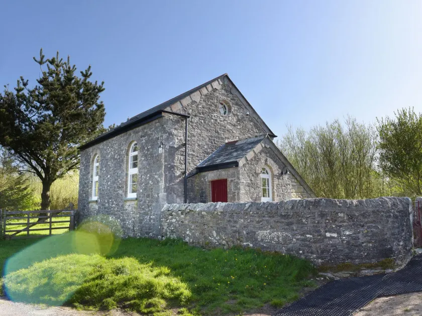 Moor View Chapel - Image 1