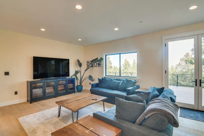 Great for Gatherings! Evergreen Getaway w/ Hot Tub - Image 1
