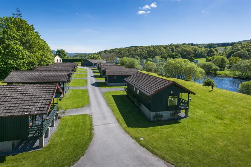Logierait Pine Lodges - Image 1