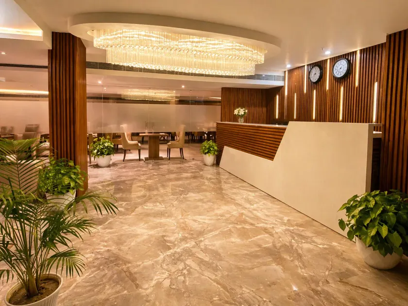 8fold by LaRiSa, Basti - Reception