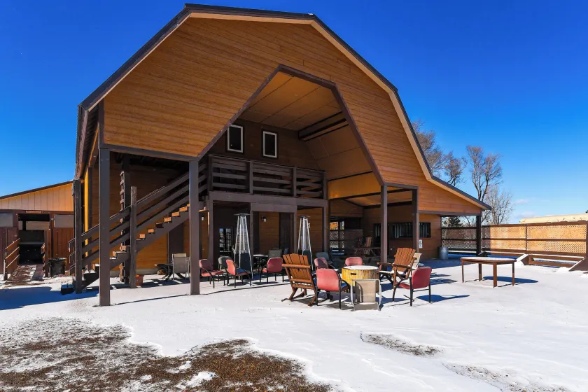 Hot Tub, Fire Pit! Massive Mt Vernon Hunting Lodge - Image 1
