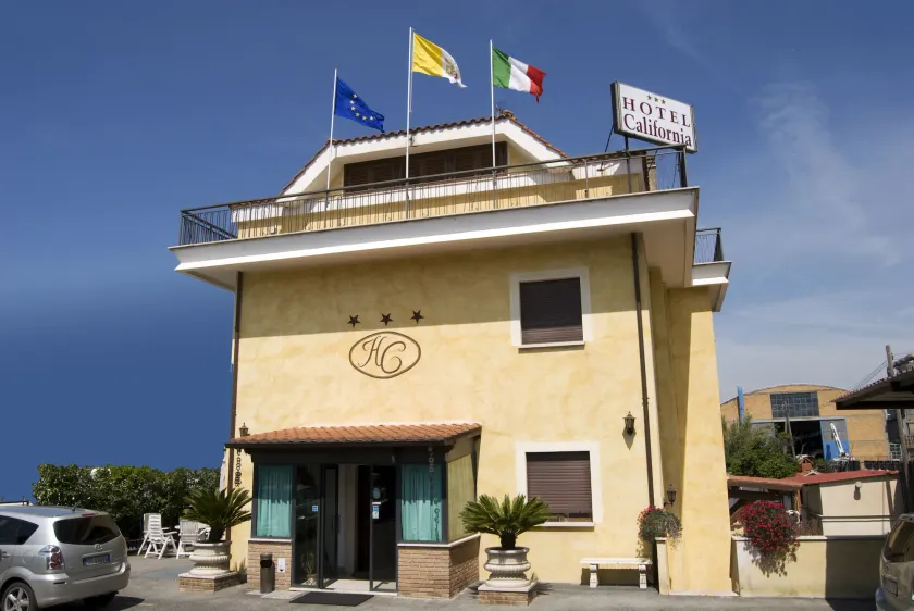 Hotel California - Image 1