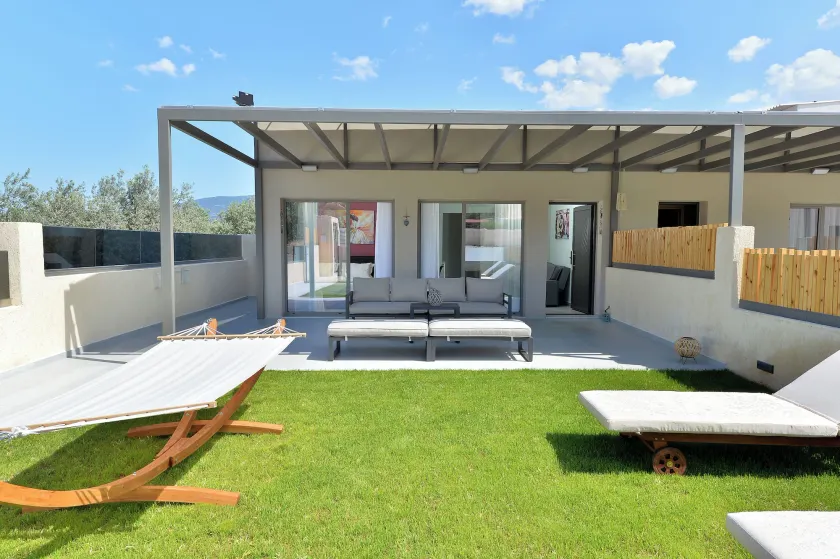 Swan Paradise Residences - Image 1