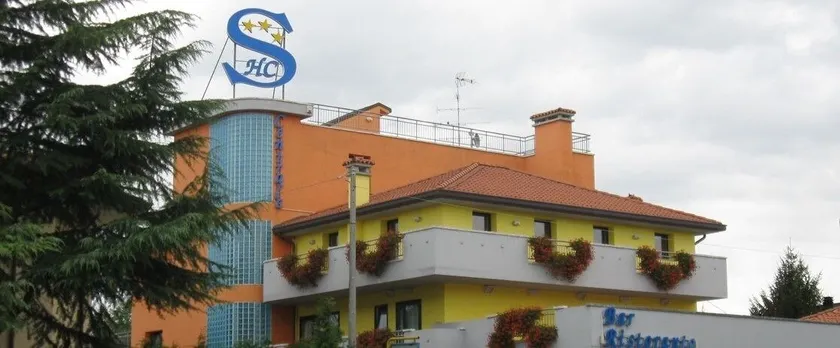 Hotel Centrale - Image 1