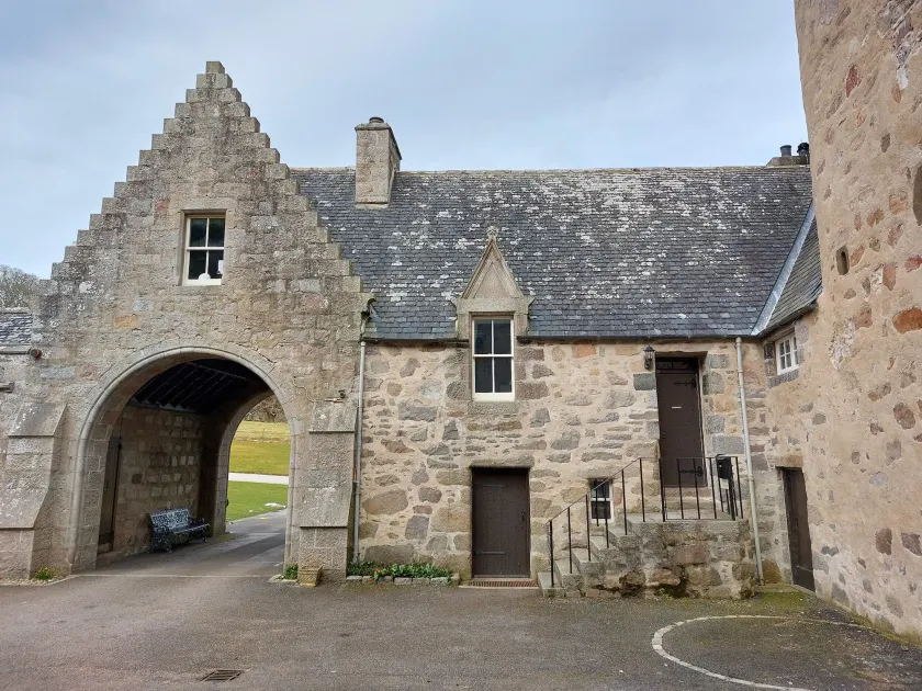 Courtyard Cottage - Drum Castle - Image 1