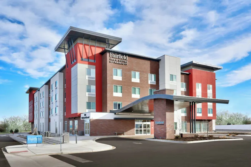 Fairfield by Marriott Inn & Suites Denver West - Federal Center - Image 1