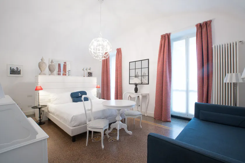 Hotel Marina Charming Rooms - Image 1
