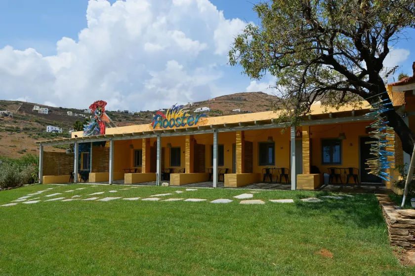 Rooster Guesthouse Rooms - Image 1