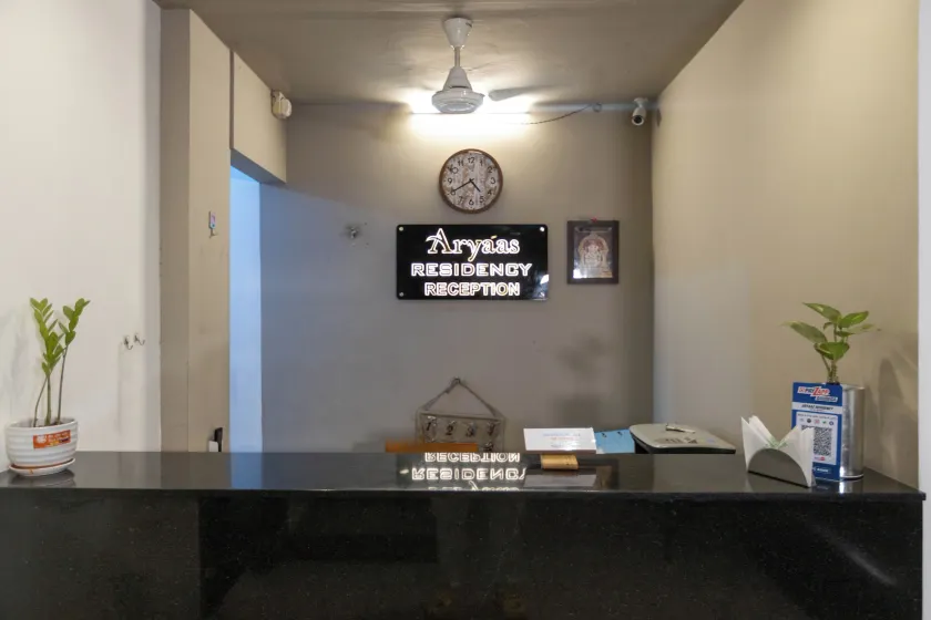 Aryaas Residency Nettoor - Hall