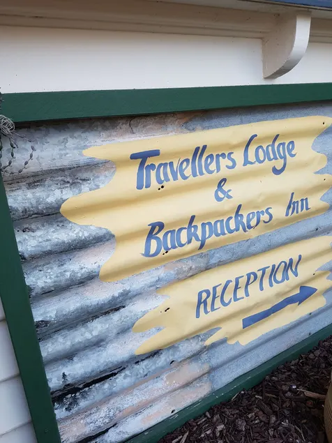 Mansfield Travellers Lodge - Interior entrance