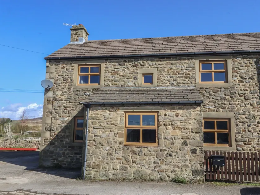 1 Upper Austby Farm Cottage - Image 1