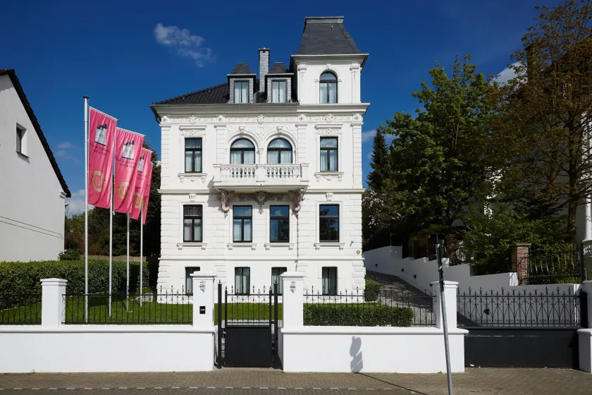 Boutique Villa am Ruhrufer Retreat - Image 1