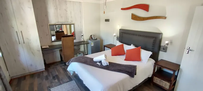 Premiere Guesthouse - Image 1