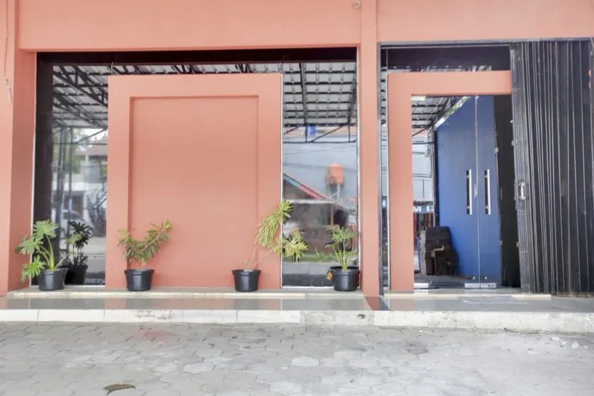 Citara Jaya Guesthouse Mitra RedDoorz - Image 1