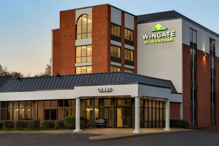 Wingate by Wyndham Williamsburg - Image 1