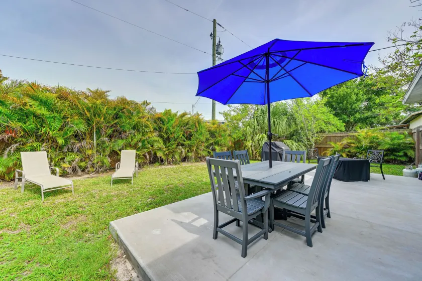 Dog-Friendly Home w/ Yard ~ 6 Miles to the Beach! - Image 1