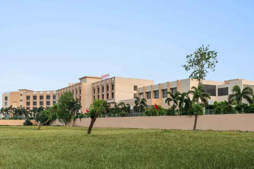 Ramada by Wyndham Bodh Gaya Mahabodhi - Image 1